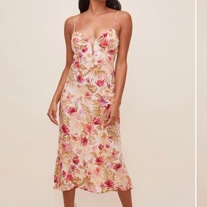 ASTR the label Coralie Midi Dress in Rose Olive Tropical